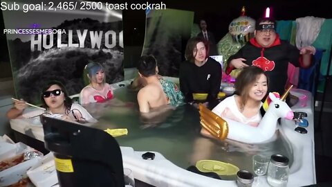 Toast Takes Off His Muscles OfflineTV
