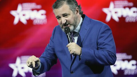 ÉPICO DISCURSO 🦅 “¡Trump no irá a ninguna parte!”, dijo Ted Cruz en CPAC 2021