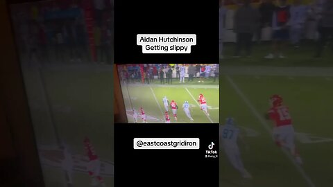 Aidan Hutchinson doing dirty things lol #tnf #aidanhutchinson #detroitlions #nfl