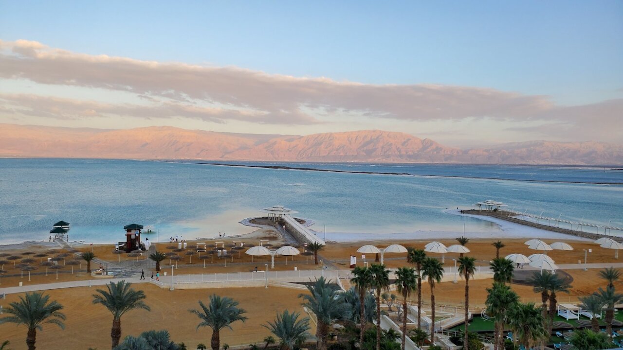 Journey to the Dead Sea! Plus, cool bible stories that took place right here!!