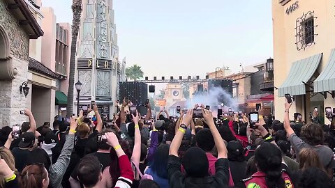Halloween Horror Nights Opening Scaremomy Universal Studios Hollywood