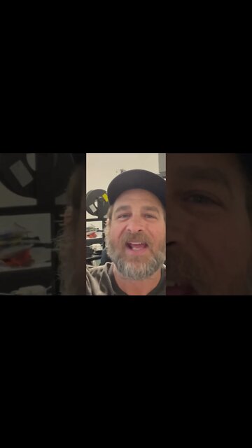 Paramotor land like a butterfly spot landing