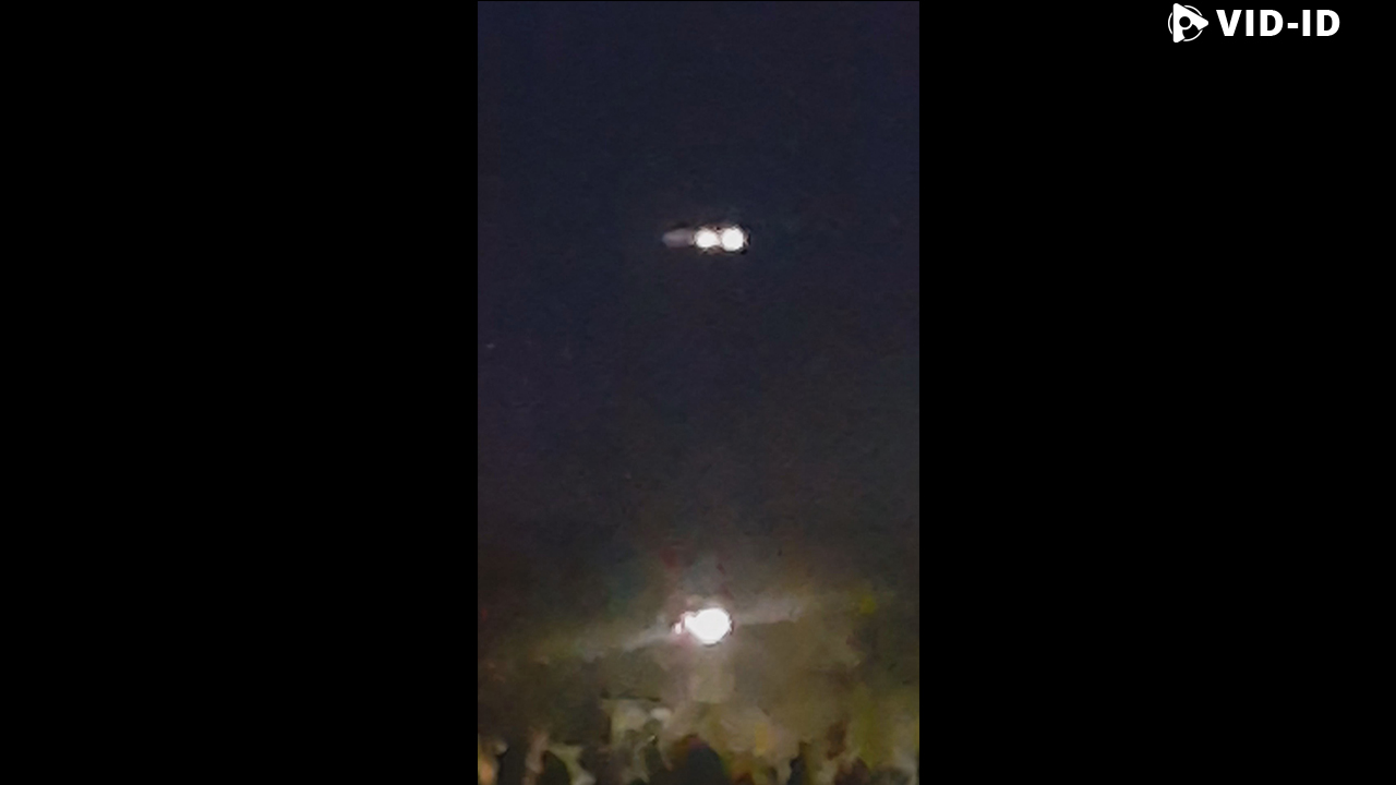 SOMETHING FLYING IN THE SKY, UFO?