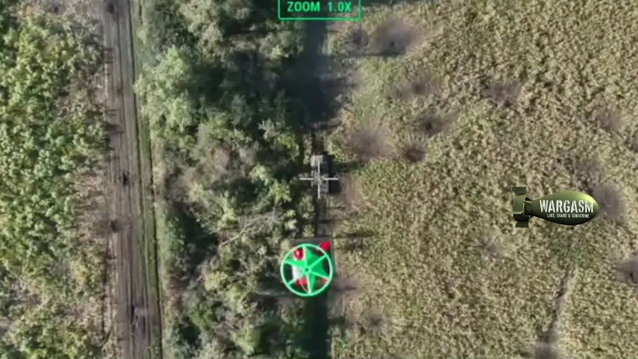 Ukrainian IFV hit with fragmentation grenade & mortar