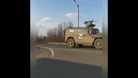 Ukraine War - civilian tries to block Russian convoy