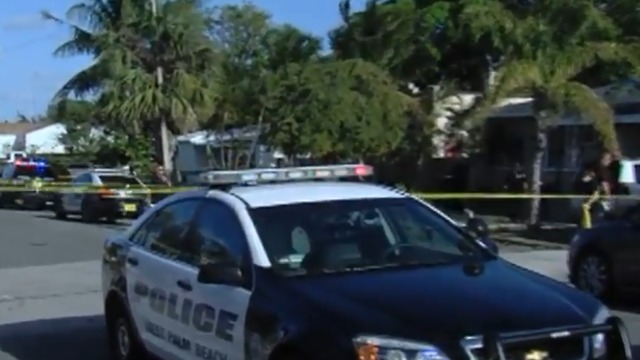 Teen struck by bullet in West Palm Beach