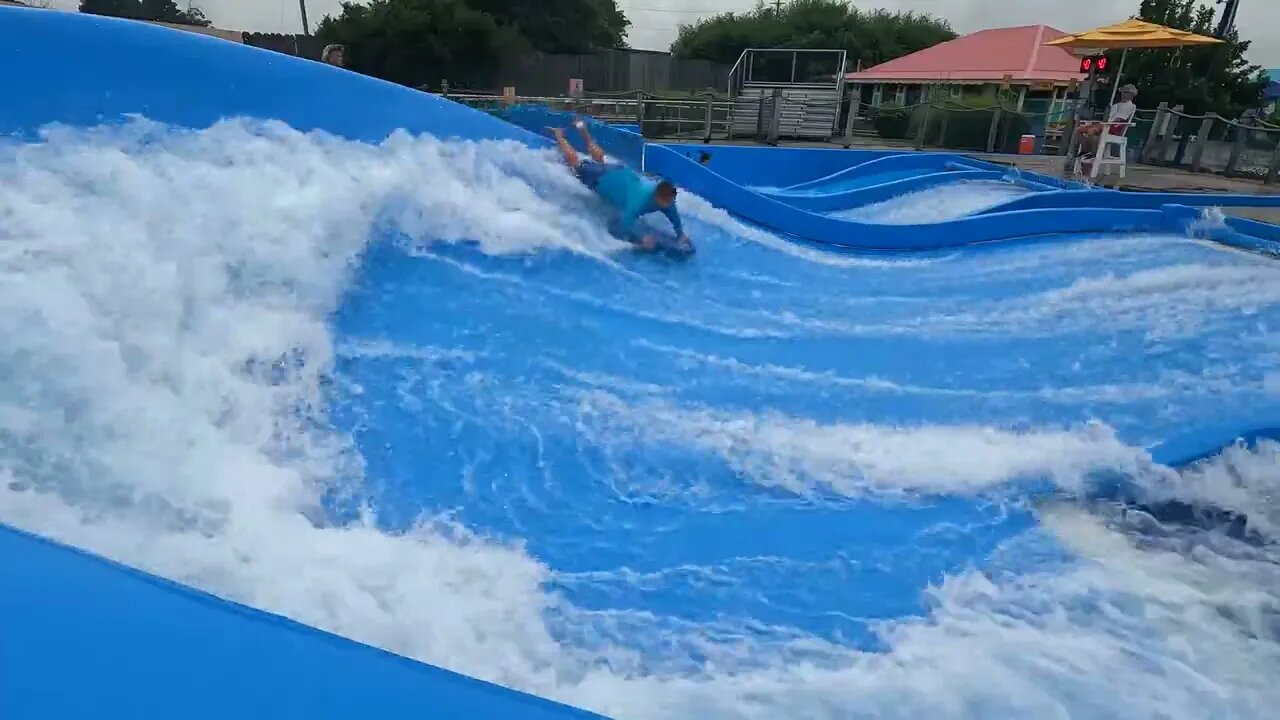 flowrider - Ben - 4 at Soak City, Kings Island