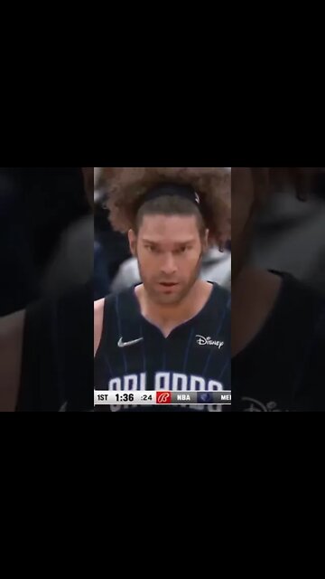2 HAND REJECTION by Robin Lopez! 😤 #nba #shorts