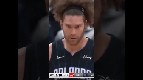 2 HAND REJECTION by Robin Lopez! 😤 #nba #shorts