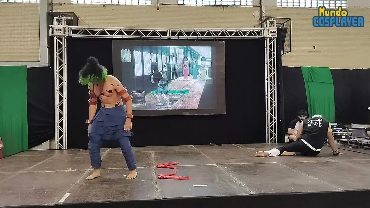 Apresentação Cosplay de Tengen Uzui e Gyuutarou do anime Demon Slayer no 26º Pira Anime Fest (2022)