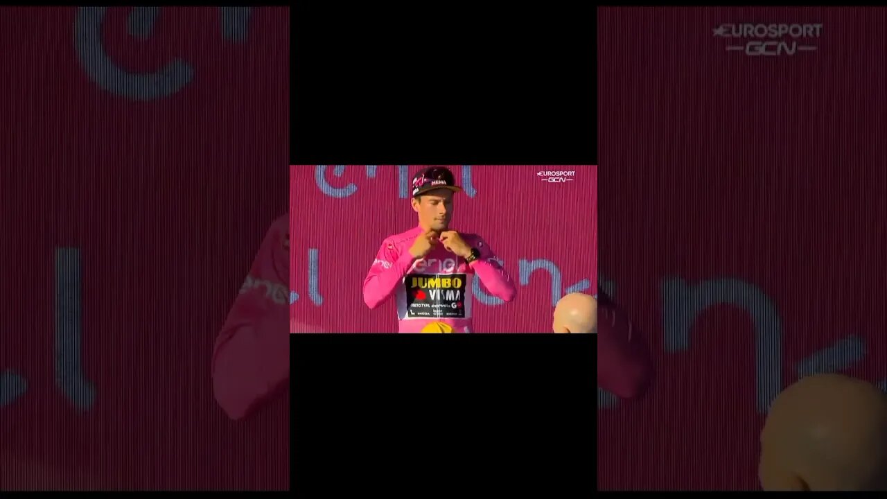 Primoz Roglic se coronó como campeón del Giro de Italia 2023.