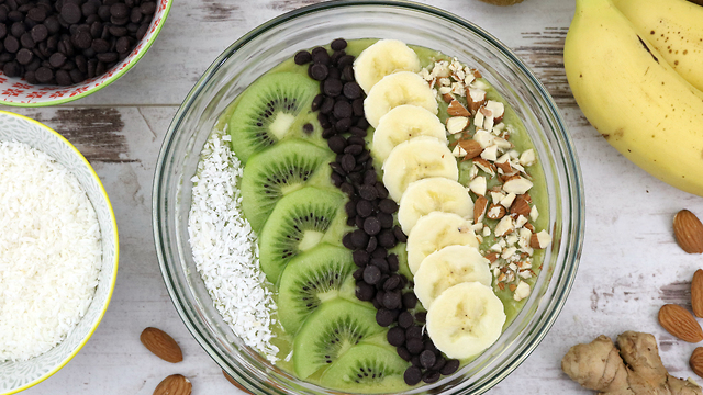 How to make a smoothie pudding bowl