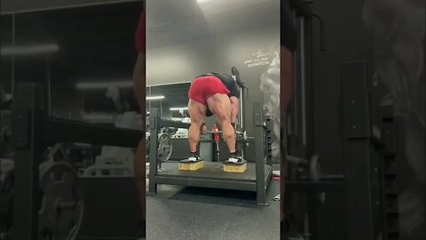 NICK WALKER O "MUTANTE" DE 130 KG TREINANDO POSTERIOR COMO VOCÊ NUNCA VIU | BODYFITLIONS