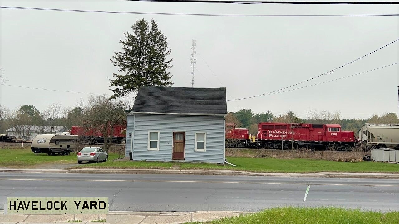 Canadian Pacific Train H06 switching at Havelock