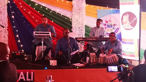 SOUTH AFRICA - Durban - King Goodwill Zwelithini hosts Diwali celebrations (Video) (zS8)