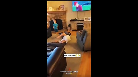 try not to laugh🤣 #funny #funnyvideo #lol #viral #comedy #meme #memes #fun #jokes #love #trending