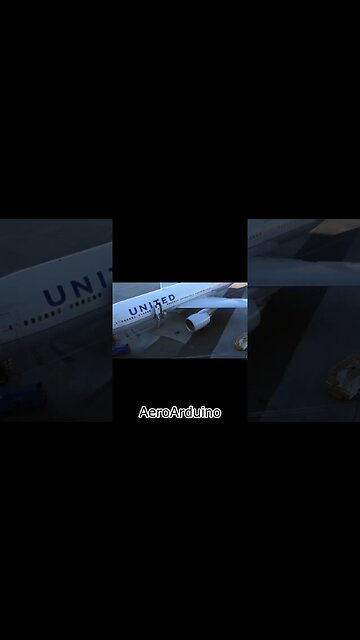 Massive United Airlines #B777 Escape Slide Shooting #Aviation #Fly #AeroArduino