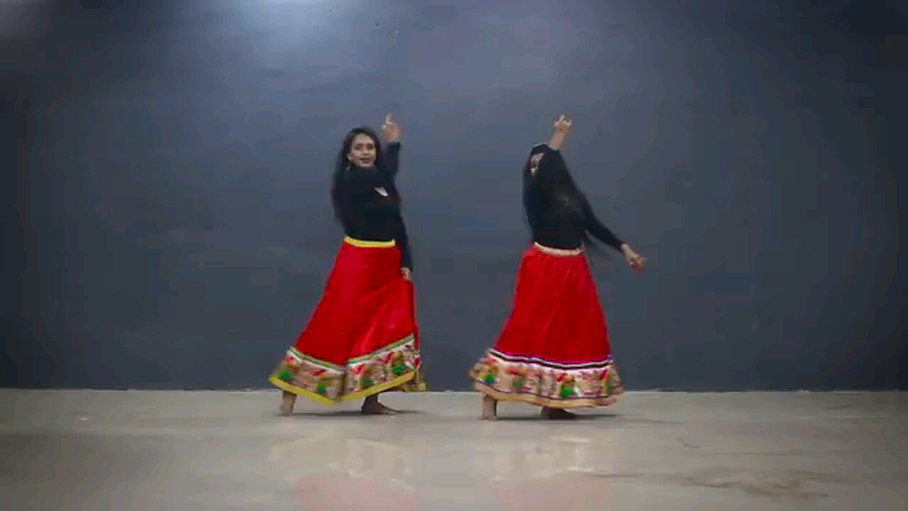 beautiful dance by beautiful girls