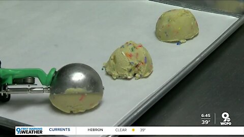 Davis Cookie Collection bringing create-your-own cookie concept to Bond Hill bake shop location