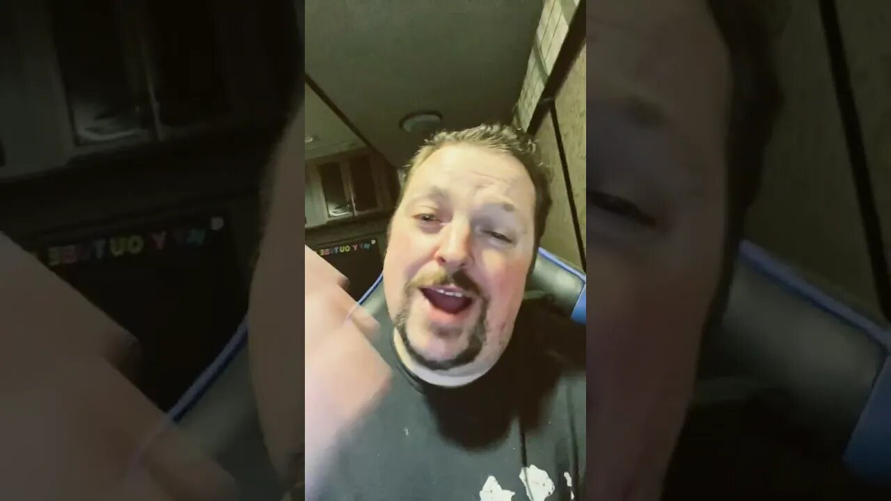 Stop Bath Towel From Falling *Life Hack*