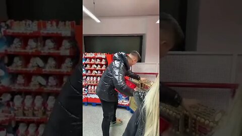 Cand ai Un Iubit MANCACIOS #oguritamica #mancaciosul #mancare