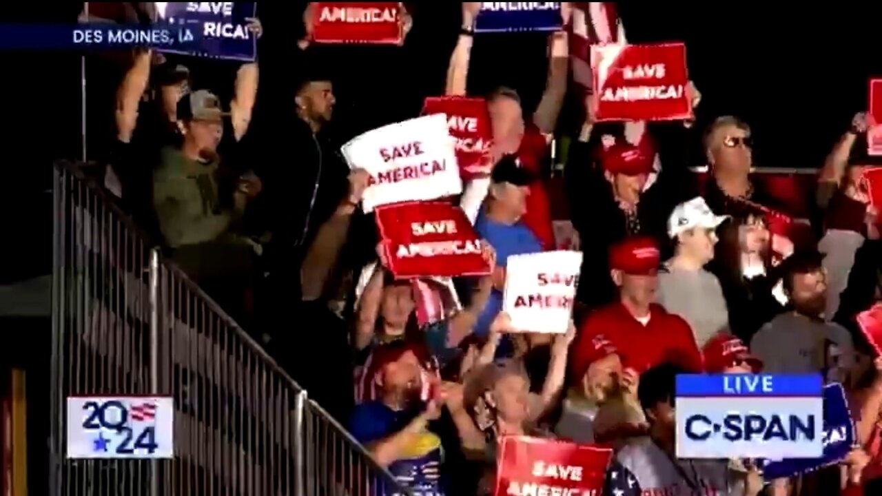 Crowd Erupts When Trump Says This About Hillary and 2020