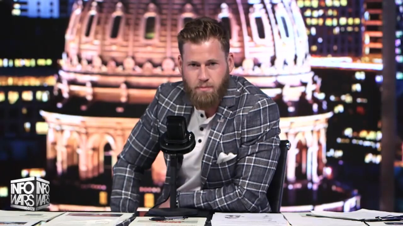 WAR ROOM (Full Show) Tuesday - 8/2/22