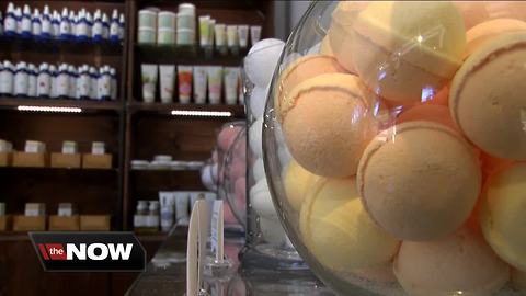 Elmwood Village skincare shop aims to go "au naturel"