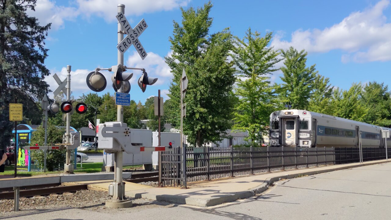 Pedastrian Crossing Activation at Pawling Station on the Metro North Harlem Line