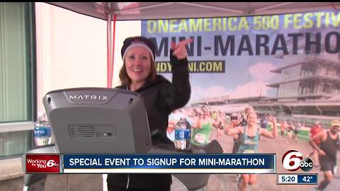 Mini-Marathon giveaways, signups hosted on Monument Circle