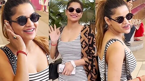 Archana Gautam के पास हैं कुछ बड़ी खुश खबर Media Paps को बांटे मिठाइयां 😍💥📸