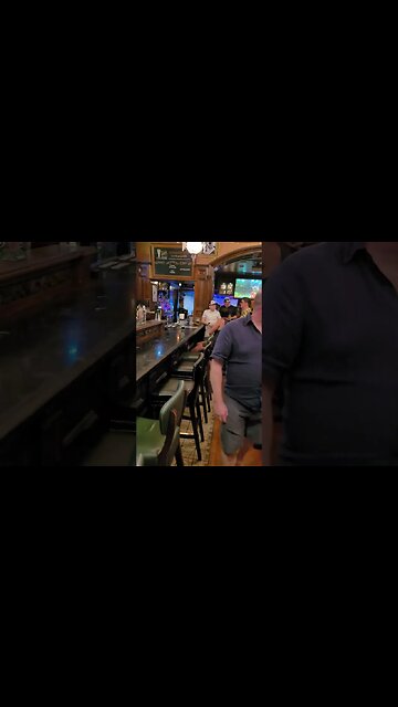 Only 2% of People Can Find This Vegas Bar