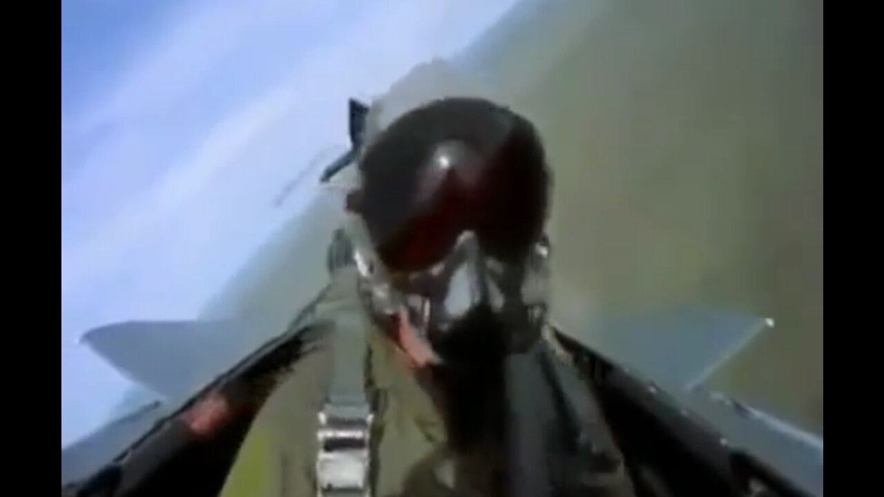 UFO seen by Fighter Jet Pilot Leaked Footage