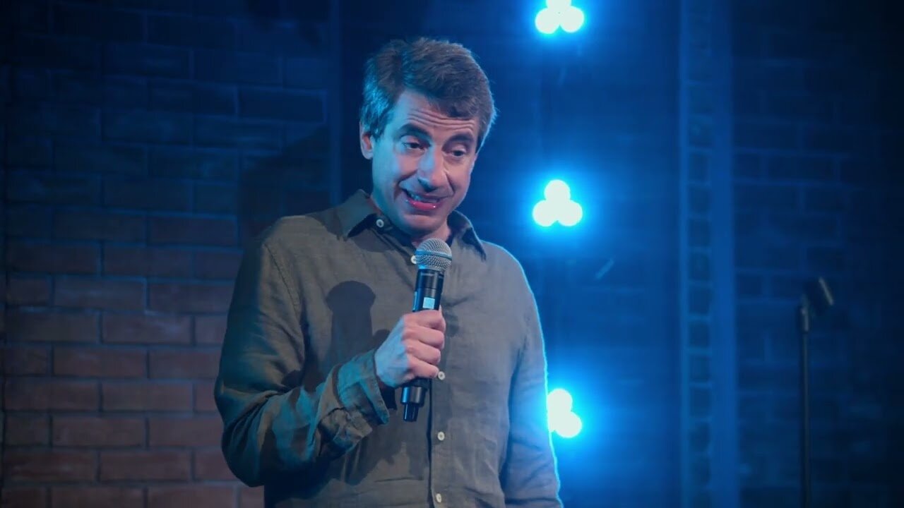 Las Vegas Themed Hotels - Dan Naturman