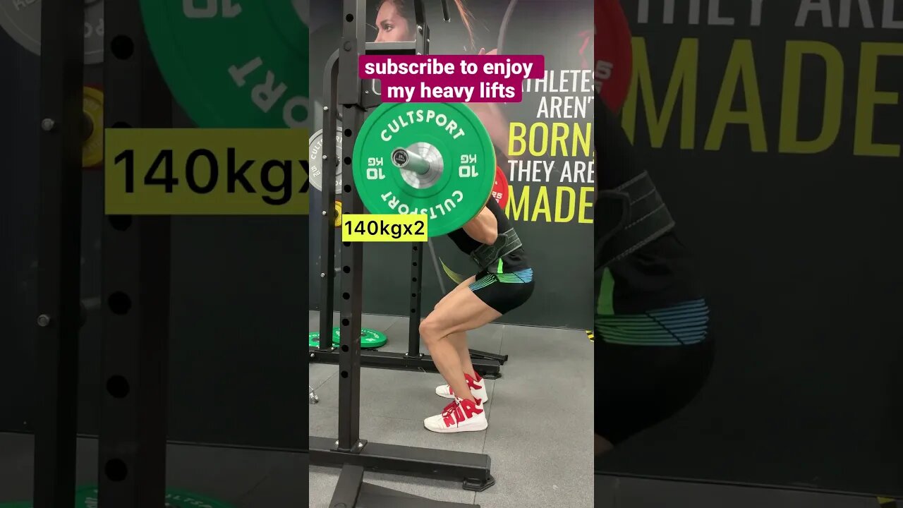 repping 130kg 140kg SQUATS #shorts #youtubeshorts #viralshorts