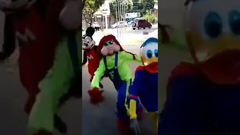 SUPER PULOS NINJAS DO FOFÃO, O MÁSKARA, PATATI E BEN10 DANÇANDO NA CARRETA DA ALEGRIA FURACÃO