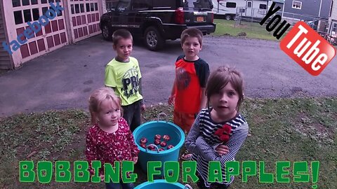 Bobbing For Apples! | Krazy Kidz Creations