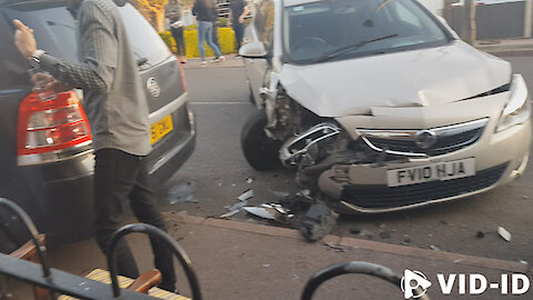 Man Crashes Into 3 Parked Cars - The Aftermath || VID-ID