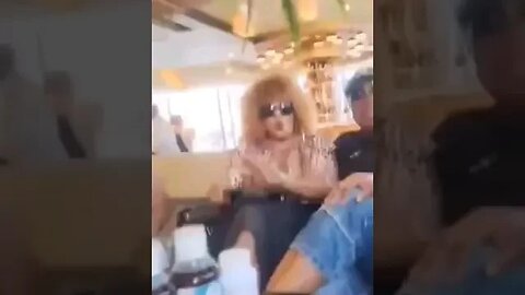 Flore de Lille Veuve Joyeuse un moment de sa vie, être au contact d'une personne toxique Amitiés X