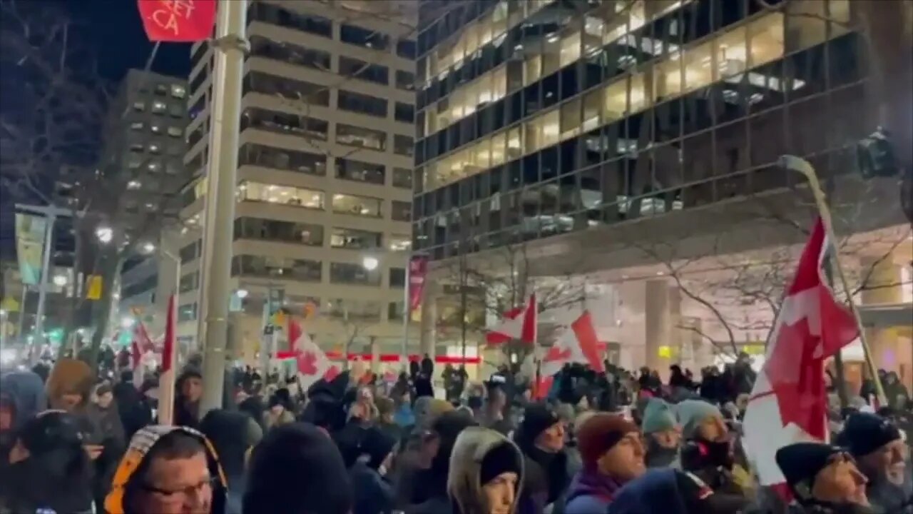 PEACEFUL CANADIANS STAND UP!!!