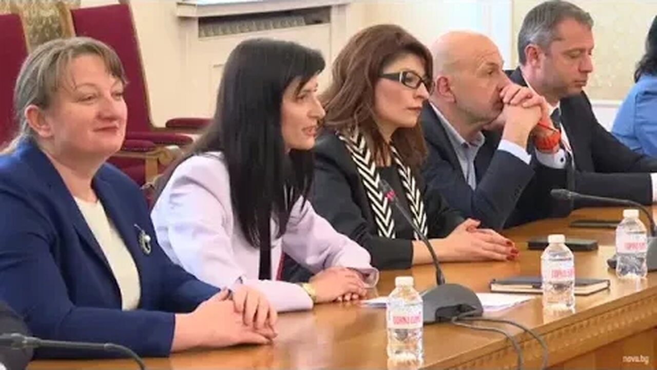 Среща на Мария Габриел с ПГ на ДПС