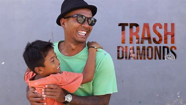 The man saving Bali's street kids from trash mountain