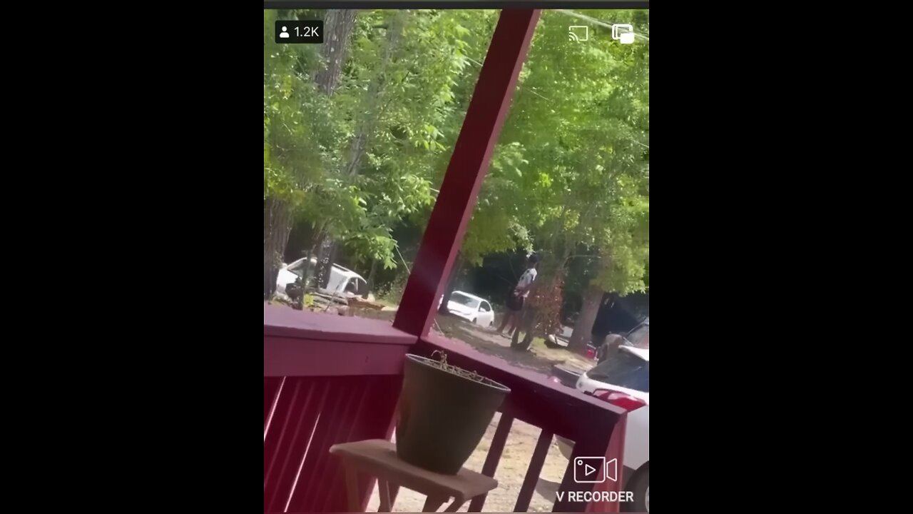 LB REACTION JUST CAUSE YOU GOT A GUN DOESNT MEAN YOU WON