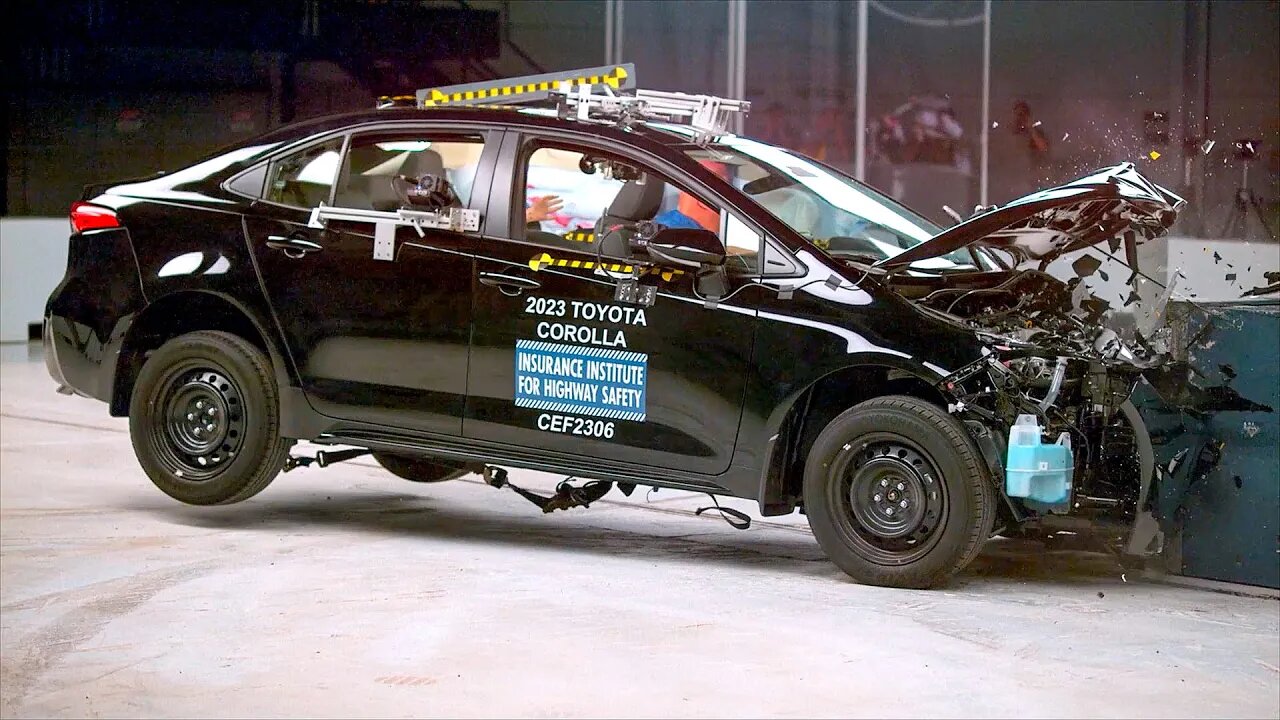 Toyota Corolla 2023 Crash Test