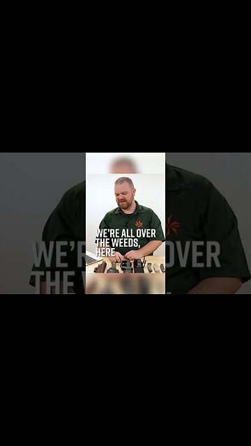 “Where was I going with this?” - KnifeCenter Outtakes #Shorts