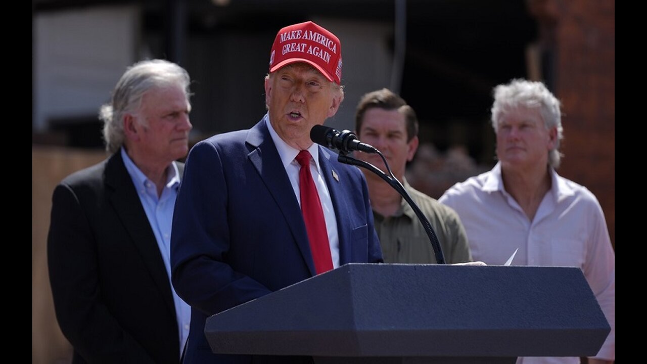 WATCH Trump Visits Hurricane-Ravaged Georgia, Looks Strikingly Presidential