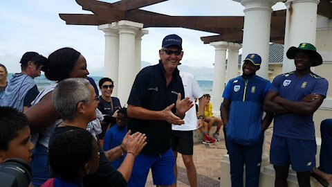 SOUTH AFRICA - Cape Town - Proteas players interact with Laureus, Waves for Change, kids (Video) (A8v)