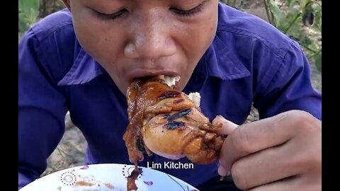 Unbelievable - How to fried a chicken with Coca Cola