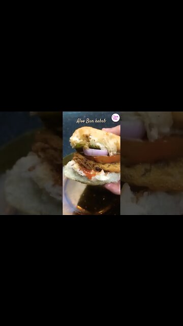 Aloo tikki Bun kabab | Street food | Burns road k famous bun kabab #streetfood #bunkababrecipe