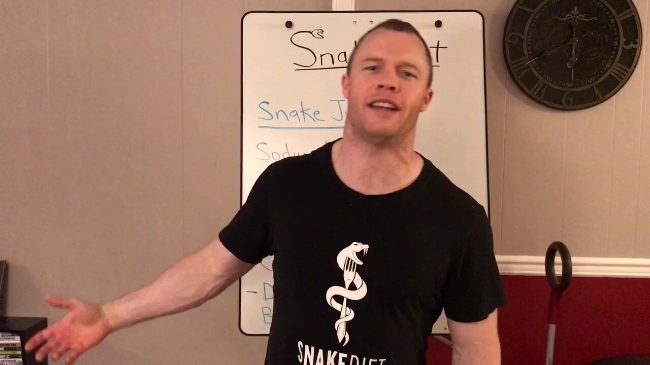 SNAKE JUICE VS PRE-WORKOUT - 30 DAY BACON DRY FAST CHALLENGE - DAY #22